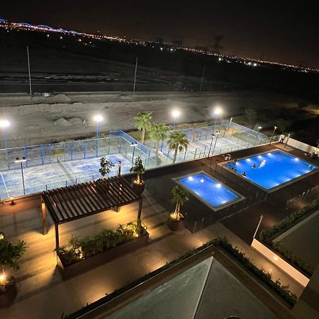 Modern Studio Center Of Дубай Экстерьер фото