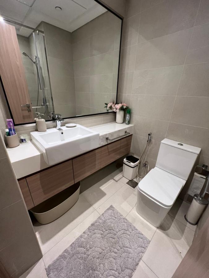 Modern Studio Center Of Дубай Экстерьер фото